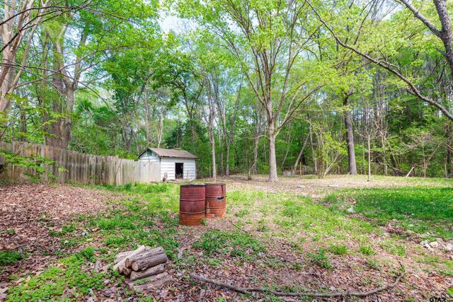 2942 Medlin Rd, Gilmer, TX 75645
