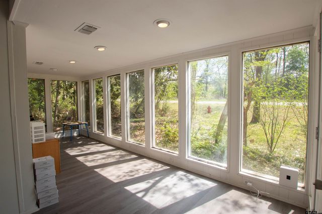 2942 Medlin Rd, Gilmer, TX 75645