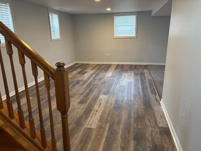 9628 Crestwood Avenue, Munster, IN 46321