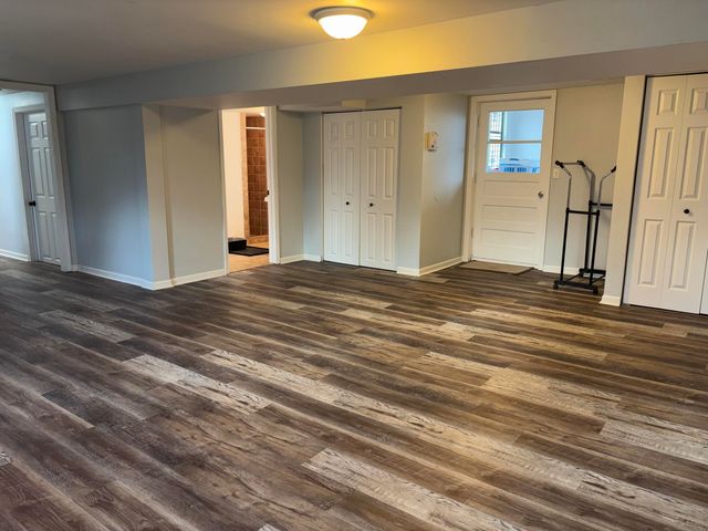 9628 Crestwood Avenue, Munster, IN 46321