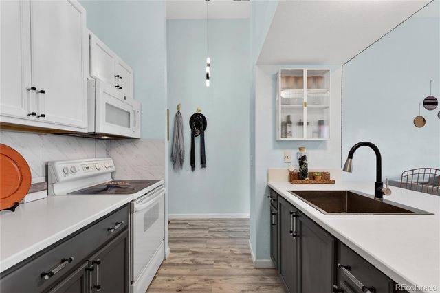 4292 S Salida Way 11, Aurora, CO 80013