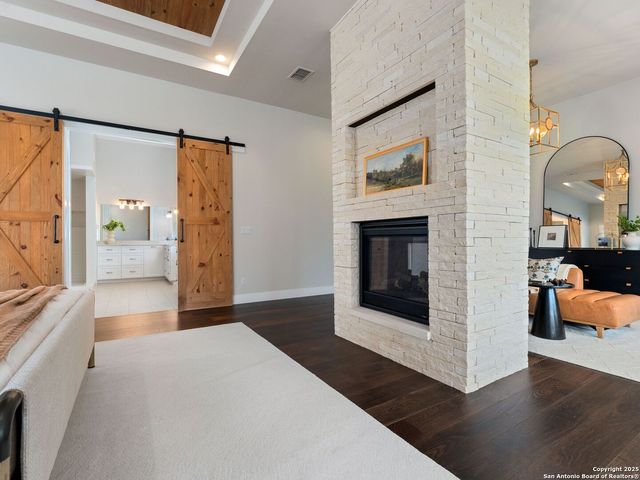 862 Grape Creek Road, Fredericksburg, TX 78624