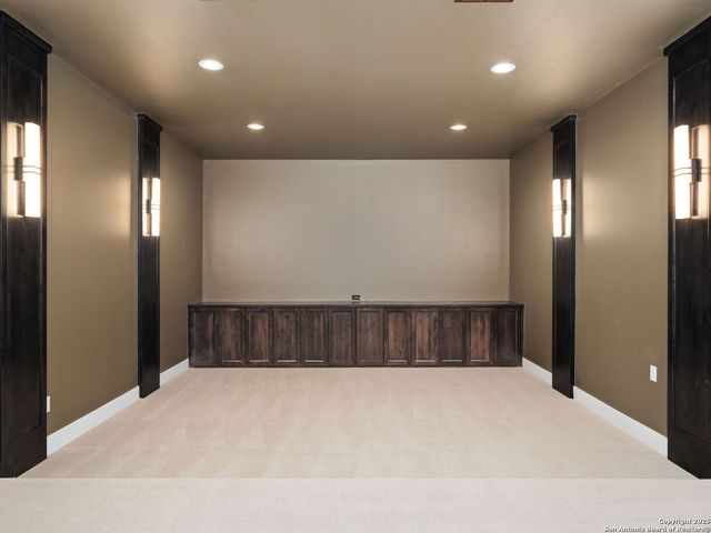 862 Grape Creek Road, Fredericksburg, TX 78624