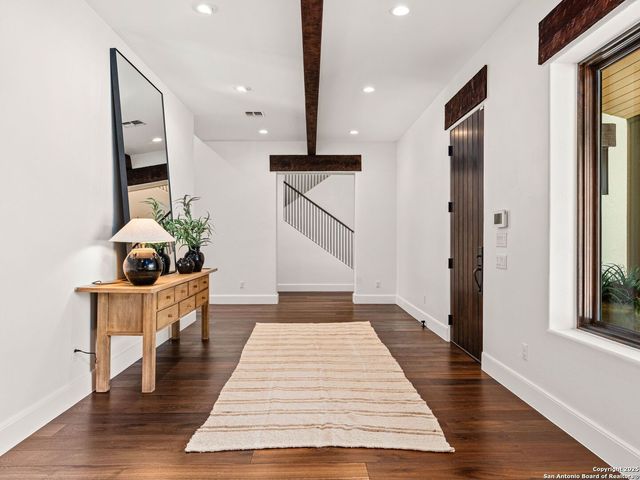 862 Grape Creek Road, Fredericksburg, TX 78624