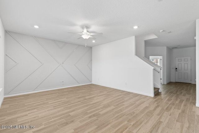 9919 LOVAGE Lane, Jacksonville, FL 32219