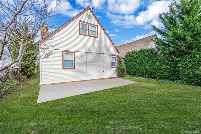 206 W Marshall Street, Hempstead, NY 11550