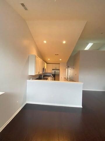 119 W Oakbrook Drive, Ann Arbor, MI 48103