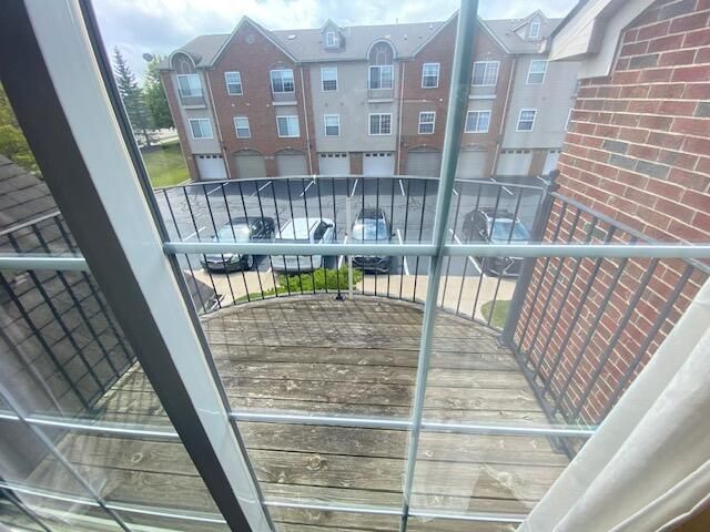 119 W Oakbrook Drive, Ann Arbor, MI 48103