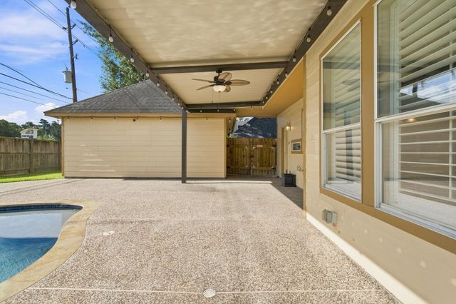 24622 Okehampton Drive, Tomball, TX 77375