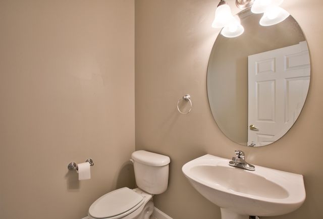 2106 MERRIFIELD LN, Tallahassee, FL 32311