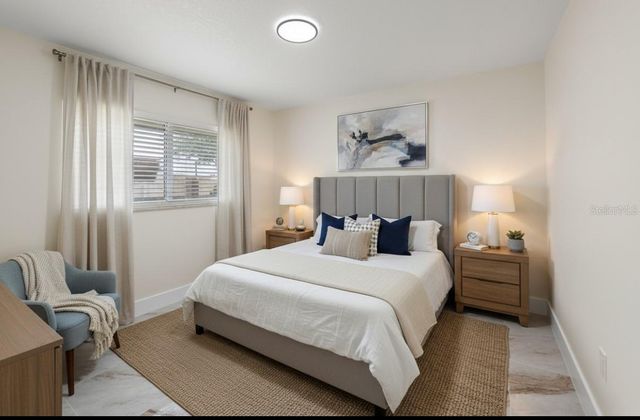 2902 E CRAWFORD STREET, Tampa, FL 33610