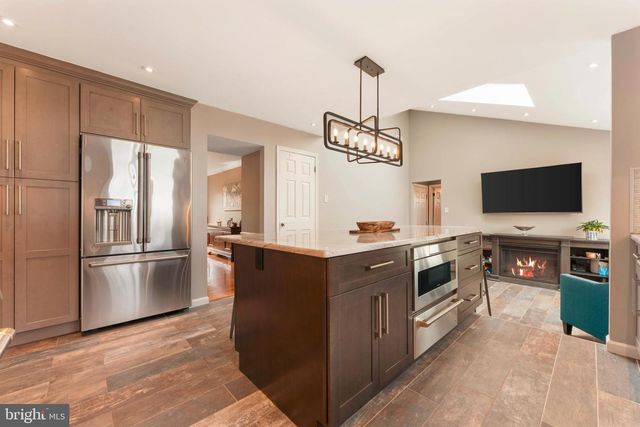 218 FOX HOLLOW, Feasterville Trevose, PA 19053