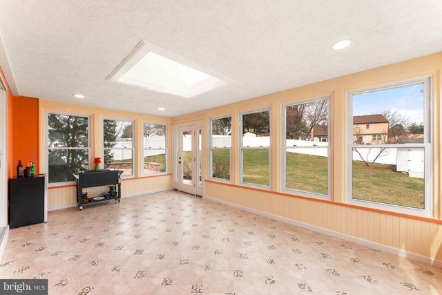 218 FOX HOLLOW, Feasterville Trevose, PA 19053