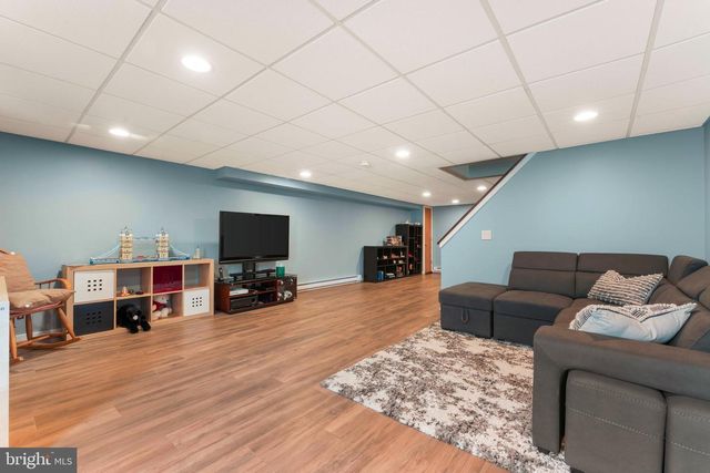 218 FOX HOLLOW, Feasterville Trevose, PA 19053