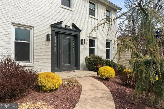 218 FOX HOLLOW, Feasterville Trevose, PA 19053