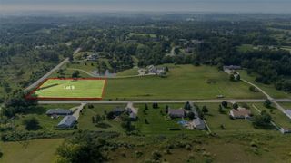 S Lot 9 Parkridge Road, Marion, IA 52302