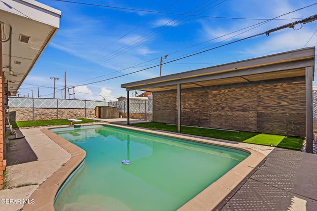 5240 BLUE RIDGE Drive, El Paso, TX 79904