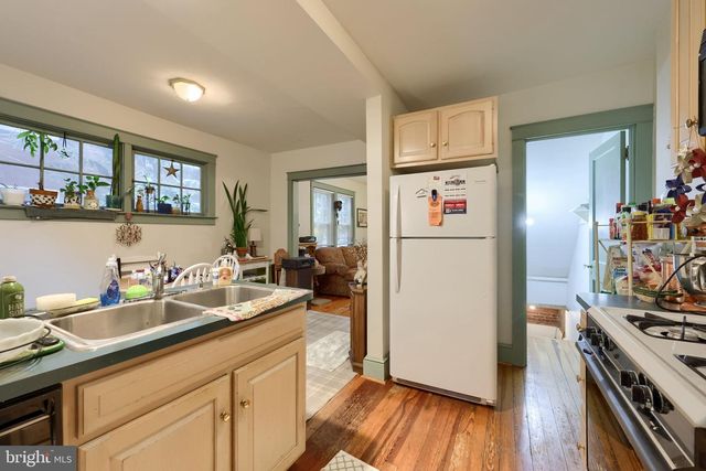 1172 ELM AVE, Lancaster, PA 17603