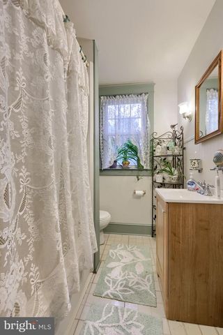 1172 ELM AVE, Lancaster, PA 17603