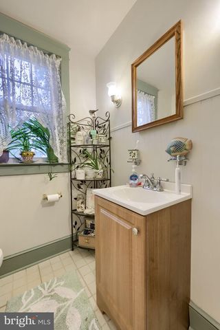 1172 ELM AVE, Lancaster, PA 17603