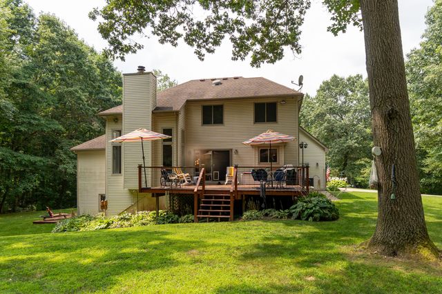 2589 Fisk Road, Genoa Twp, MI 48843