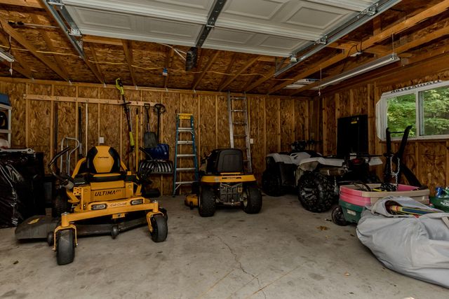 2589 Fisk Road, Genoa Twp, MI 48843
