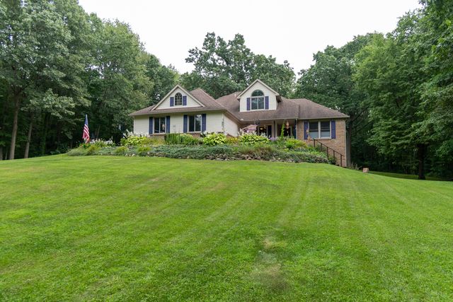 2589 Fisk Road, Genoa Twp, MI 48843