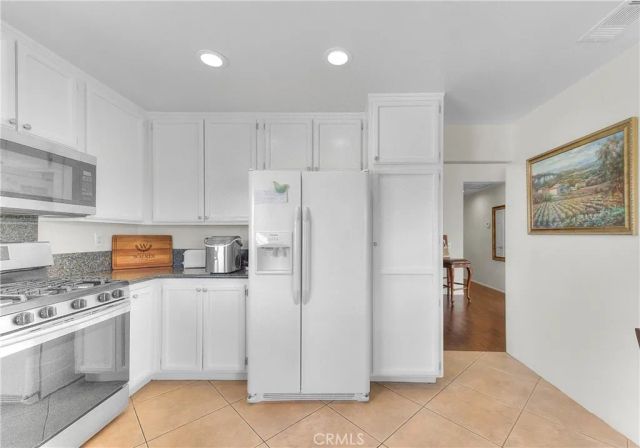 28052 Palm Villa, Menifee, CA 92584