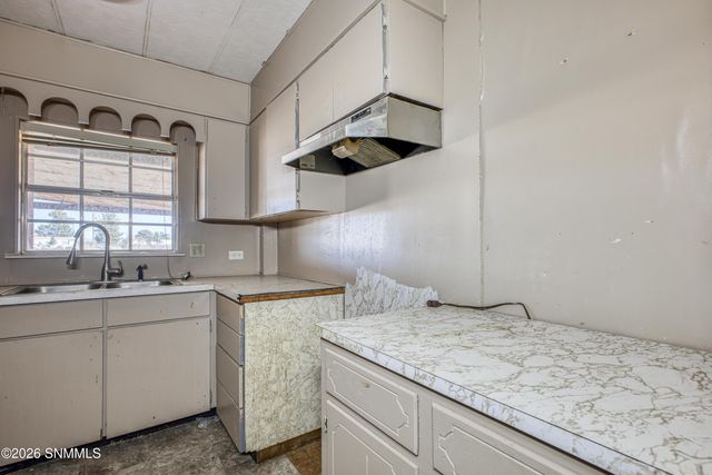 7211 Fox Road, Las Cruces, NM 88012