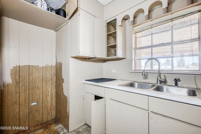 7211 Fox Road, Las Cruces, NM 88012