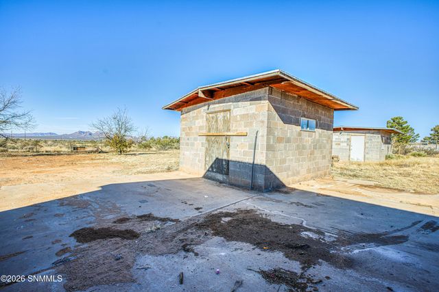 7211 Fox Road, Las Cruces, NM 88012