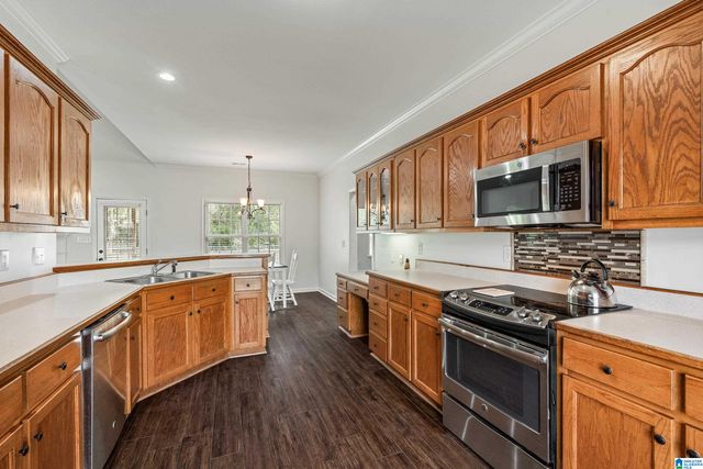 108 CHASE CREEK TERRACE, Pelham, AL 35124
