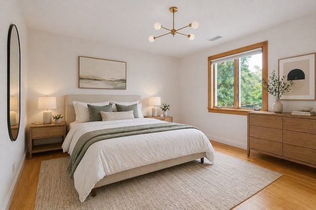 24 Carthay Cir, Newton, MA 02461