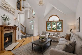 24 Carthay Cir, Newton, MA 02461