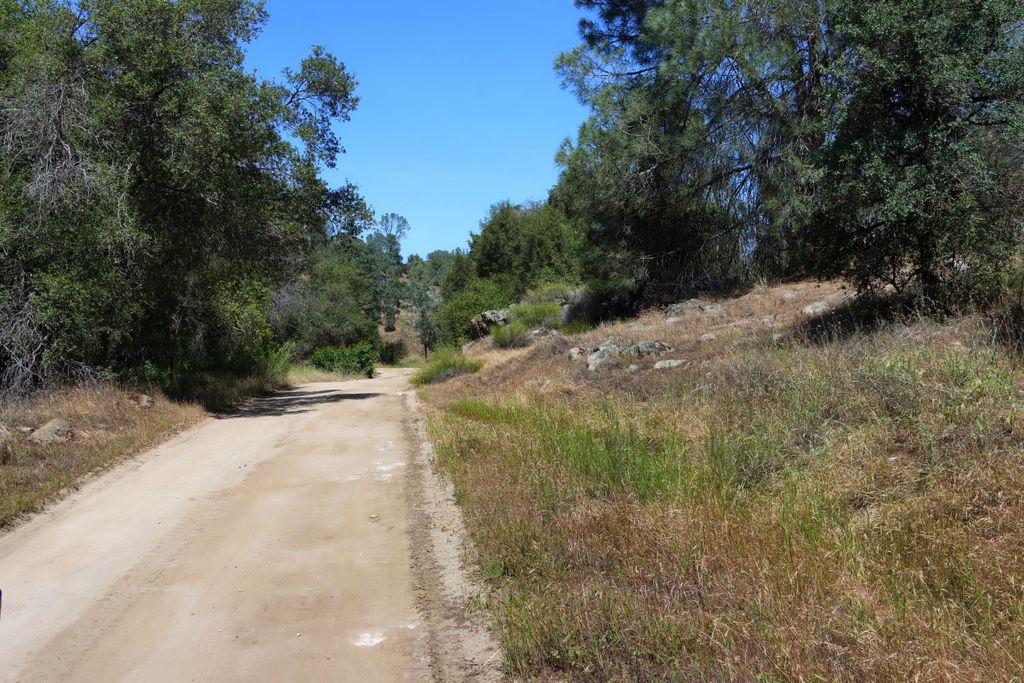 Image 18 of property listing at 80 Polk Ranch Road, Coarsegold, CA 93614