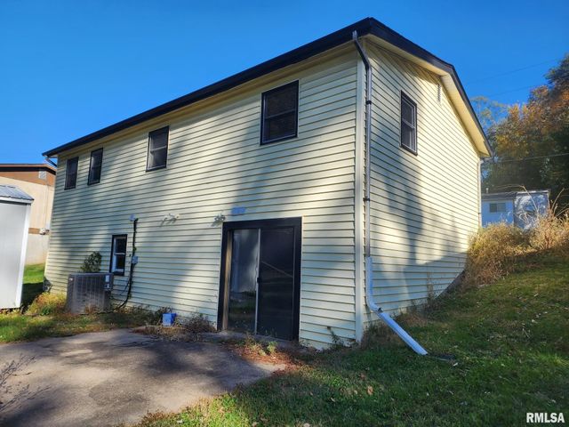593 VIRGINIA Street, Hannibal, MO 63401