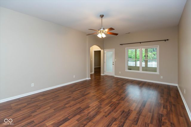 766 Shepherds Way, Greenwood, IN 46143