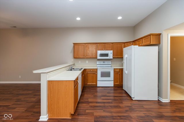 766 Shepherds Way, Greenwood, IN 46143