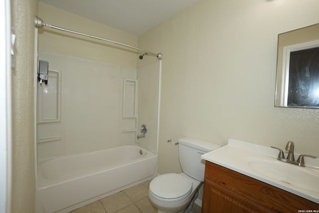 7903 BOWENS CROSSING ST, San Antonio, TX 78250