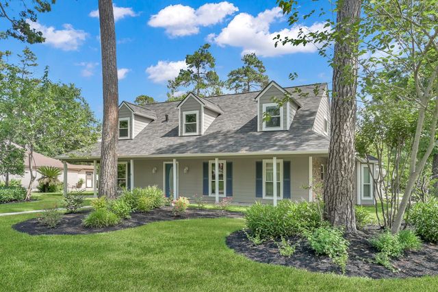 402 Pine Manor Dr, Conroe, TX 77385