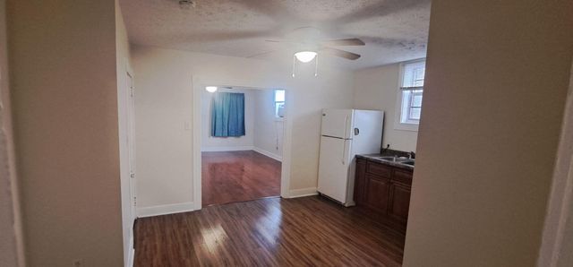 405 S Main Street A and B, Somerset, KY 42501