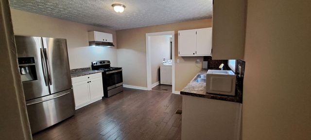 405 S Main Street A and B, Somerset, KY 42501