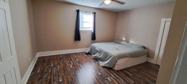 405 S Main Street A and B, Somerset, KY 42501