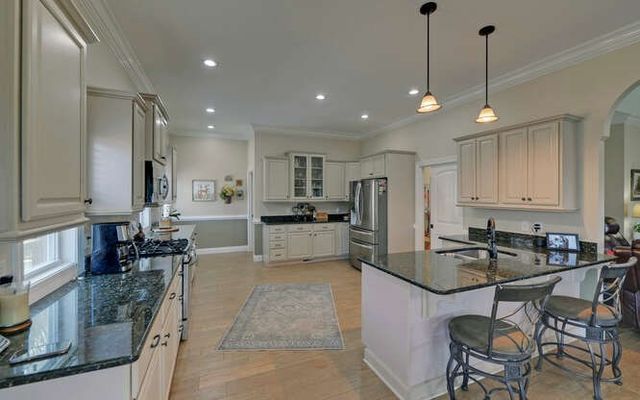 685 Barefoot Road, Hiawassee, GA 30546