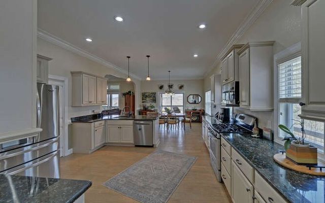 685 Barefoot Road, Hiawassee, GA 30546