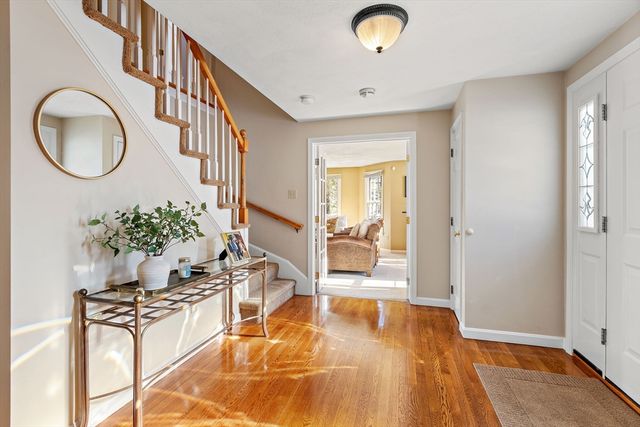 69 Jefferson Rd, Franklin, MA 02038