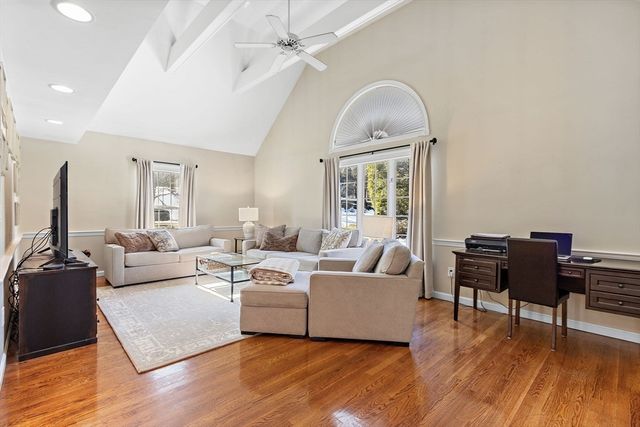 69 Jefferson Rd, Franklin, MA 02038