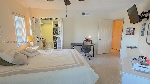 9539 Weldon Cir F207, Tamarac, FL 33321