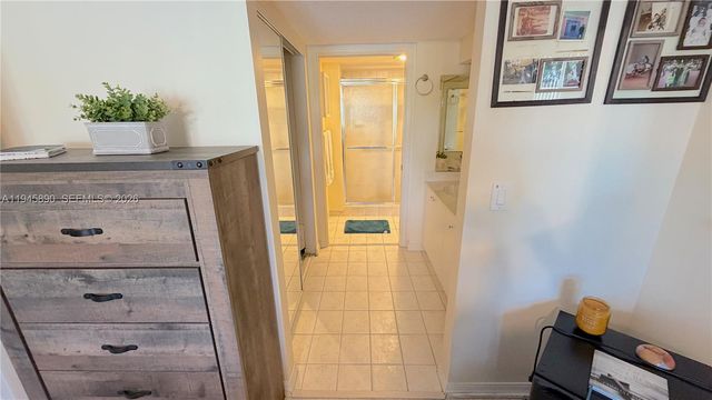 9539 Weldon Cir F207, Tamarac, FL 33321