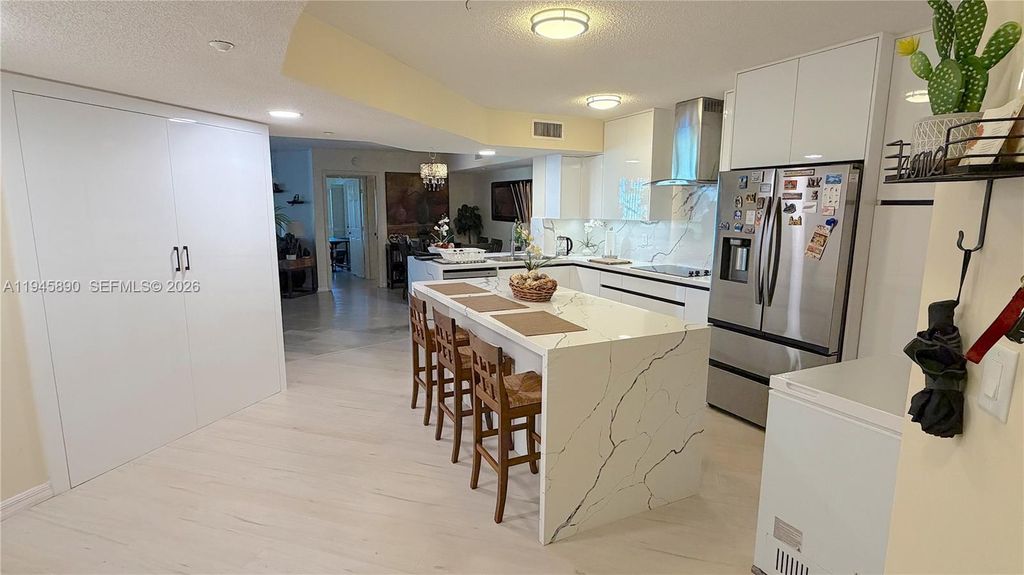 9539 Weldon Cir F207, Tamarac, FL 33321